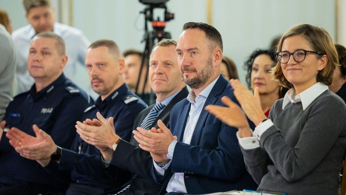 Ruszyła kampania „Dzieciństwo bez Przemocy” – policja włącza się w działania! /fot. policja.pl 8