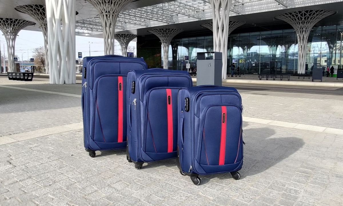 Walizka twarda czy miękka? Sprawdź na co zwrócić uwagę!