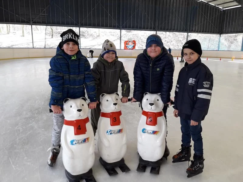 Lodowisko na Burloch Arenie wkrótce zostanie otwarte [CENNIK 2024/2025, GODZINY OTWARCIA]