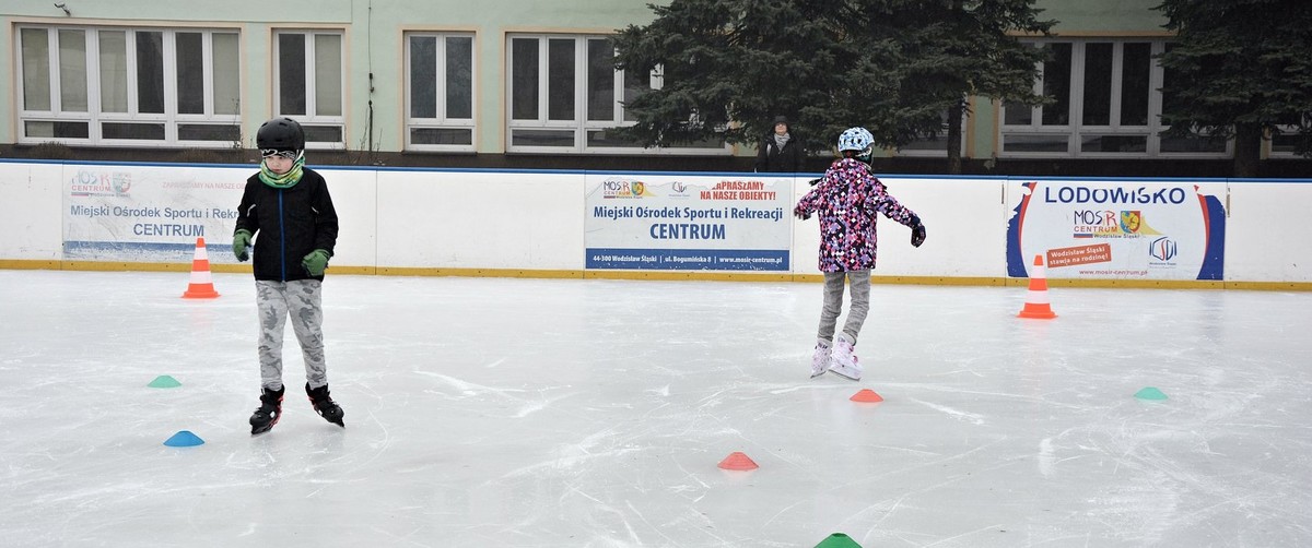 Zimowa przygoda wraca! Miejskie lodowisko otwarte od 6 grudnia