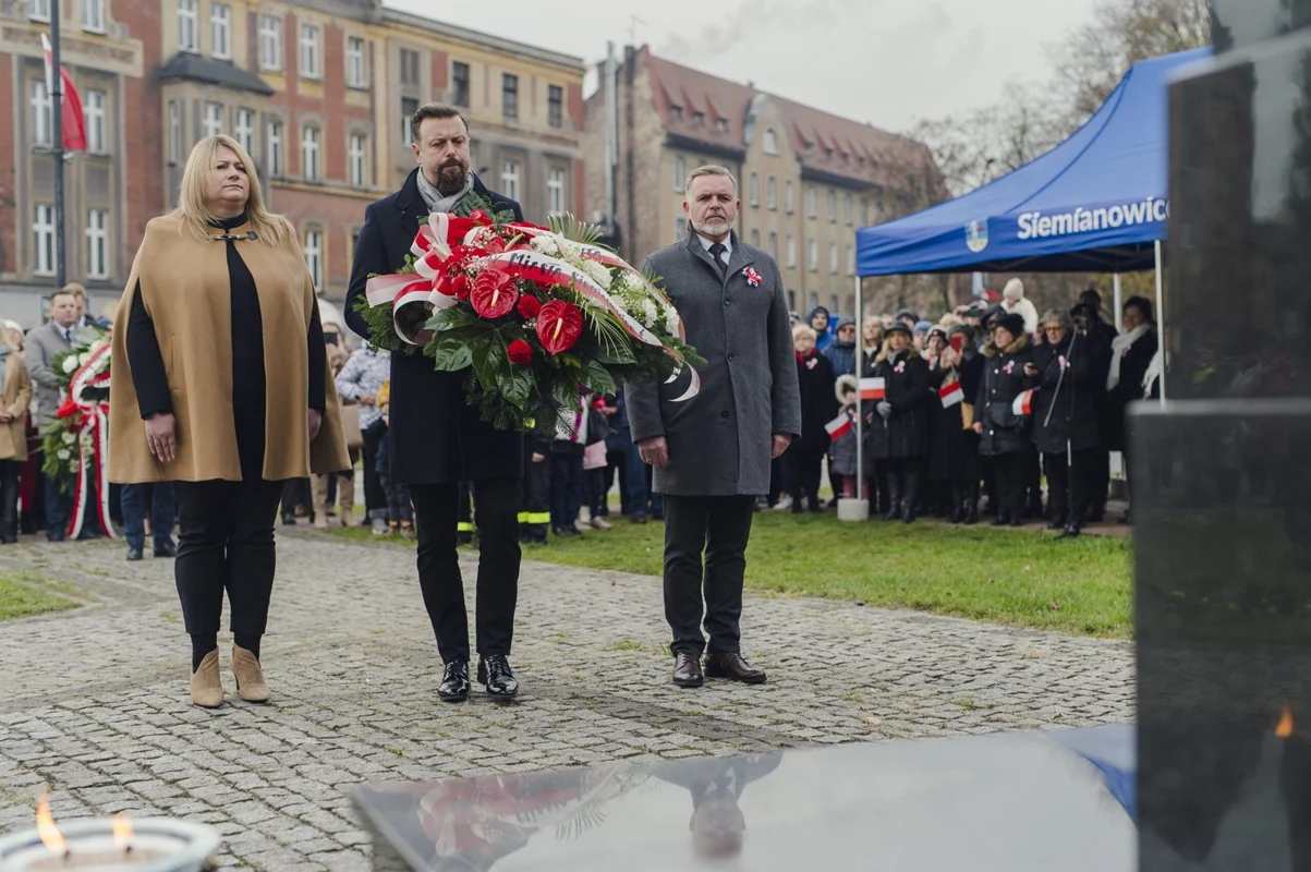 Siemianowice uczciły Niepodległość – wzruszające momenty przy pomniku