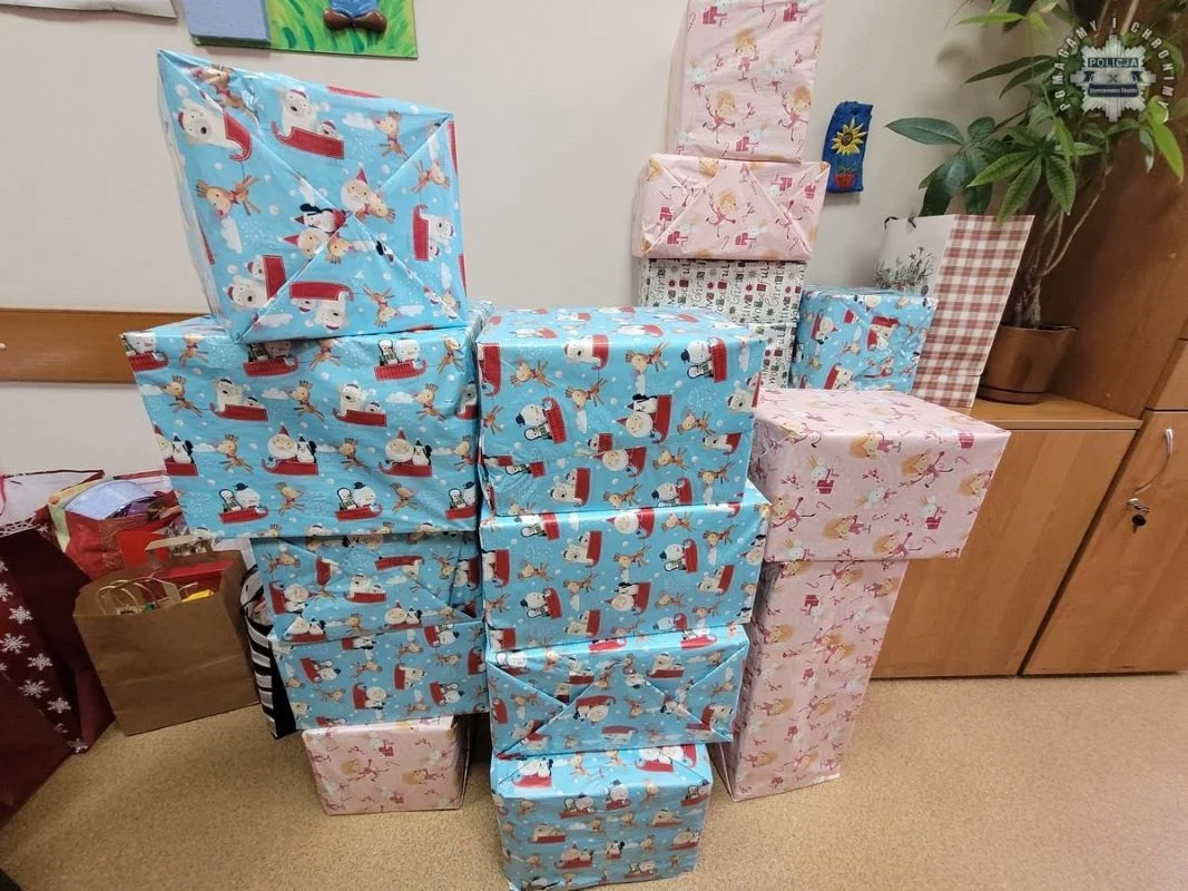 Świąteczna akcja „Paczuszka dla Staruszka” – twój dar ma znaczenie!