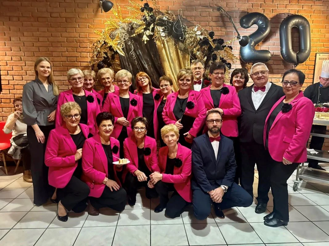 Jubileusz 20-lecia Chóru Familia – magiczna atmosfera w Kinoteatrze Znicz