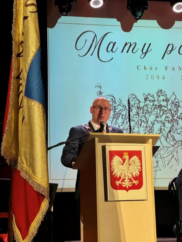 Jubileusz 20-lecia Chóru Familia – magiczna atmosfera w Kinoteatrze Znicz