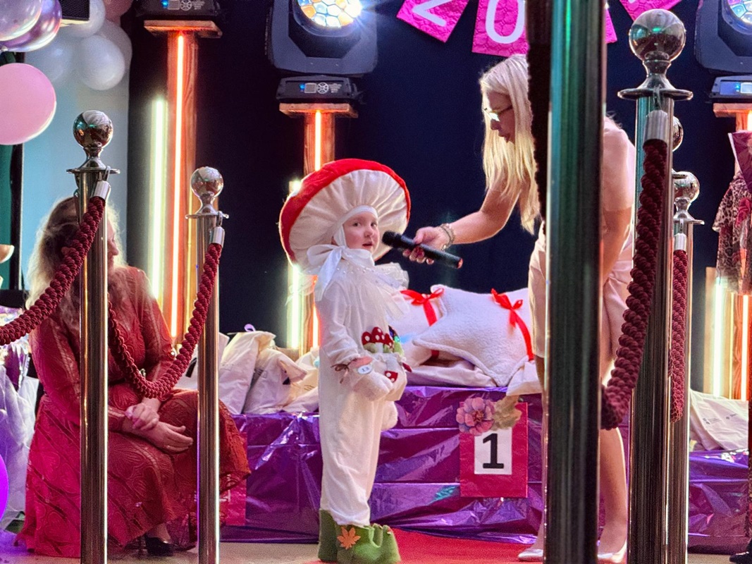 "Kreatywność, kolory i uśmiechy – jesienny pokaz mody przedszkolaków 2