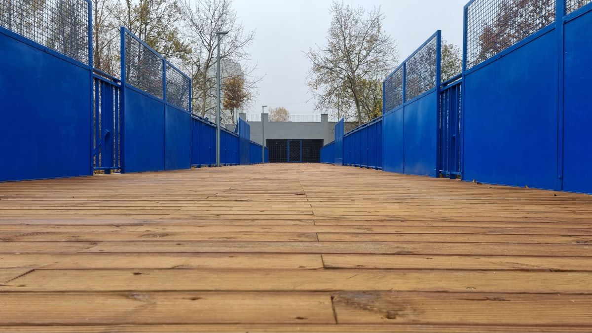 Nowa kładka nad torami – bezpieczniejsze połączenie w Tychach