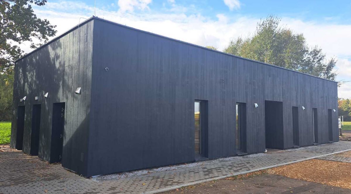 Nowoczesne zaplecze na boisku w Cielmicach gotowe do użytku