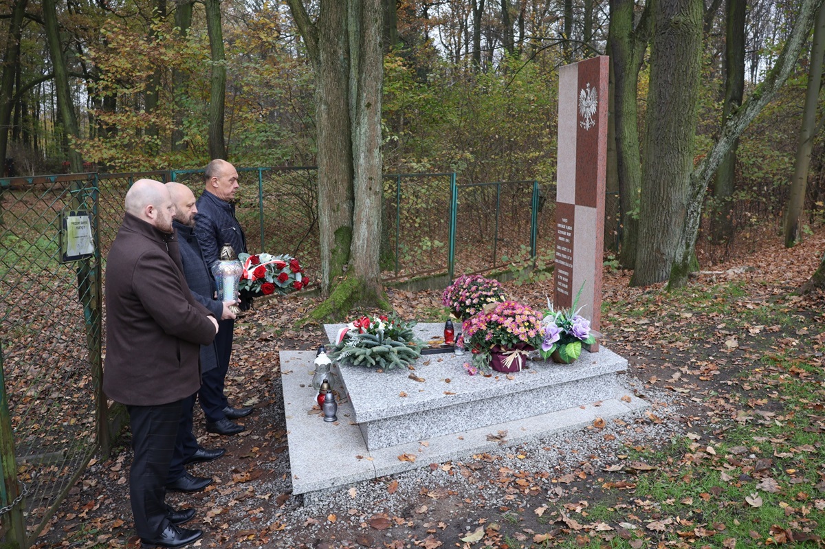 Hołd bohaterom: Narodowe Święto Niepodległości w Orzeszu