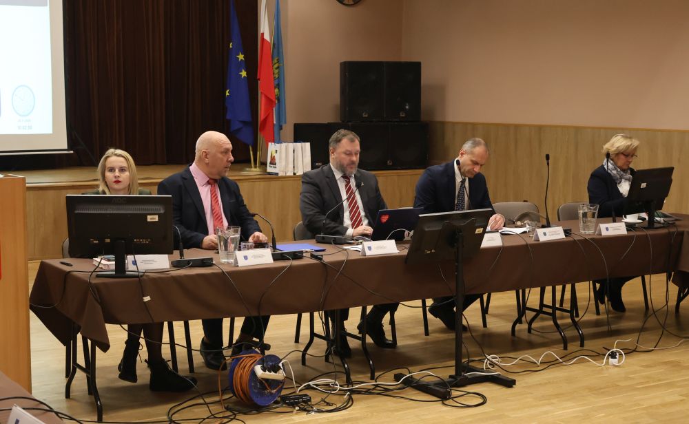 X sesja Rady Miasta Piekary Śląskie: uchwały, stypendia i plany na przyszłość