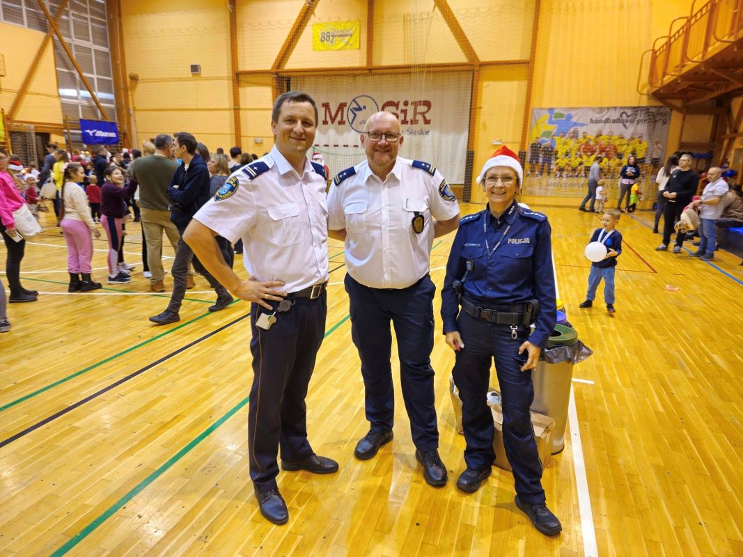 Sportowy Mikołaj 2024 – Piekary Śląskie pełne radości i sportowej zabawy!