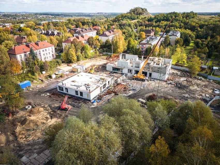 Rybnickie hospicjum rośnie w oczach – sprawdź postępy!