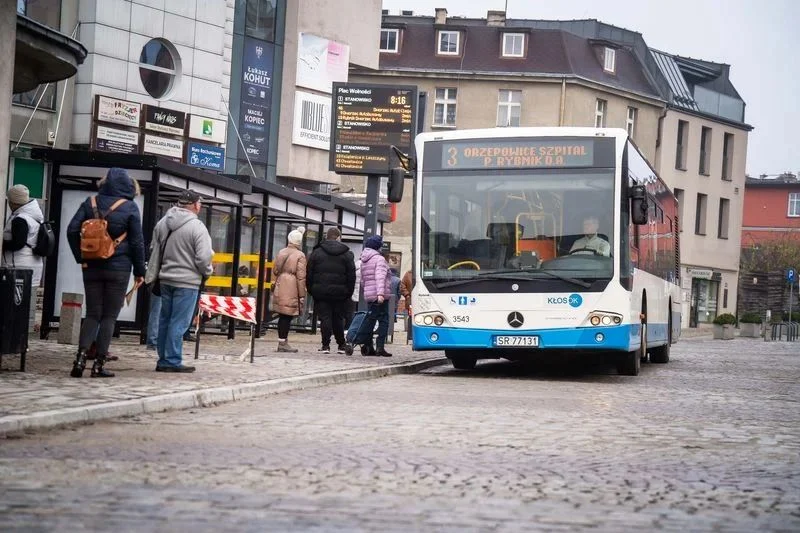 Modernizacja Placu Wolności zakończona! Sprawdź, co się zmieniło