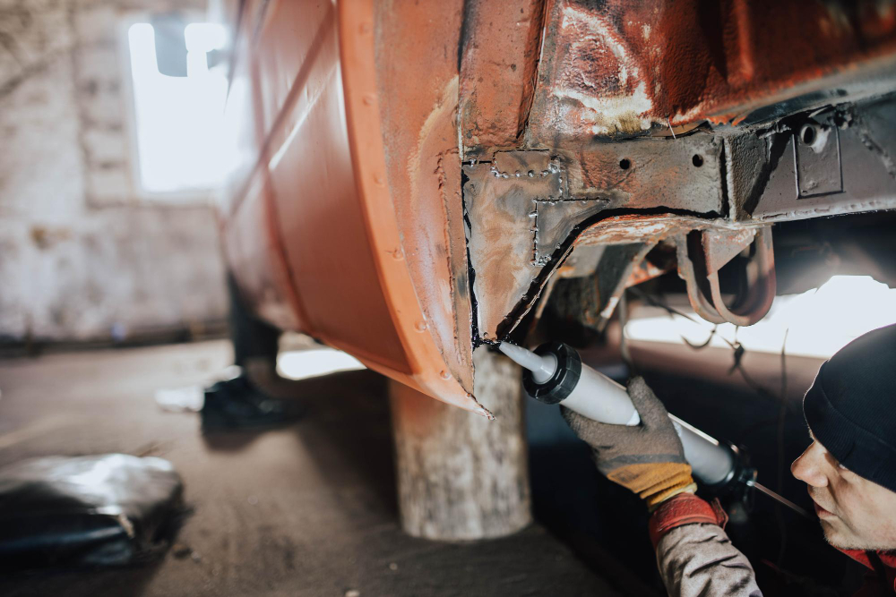 Renowacja chromu - czy takie działania mają sens w starszych samochodach?