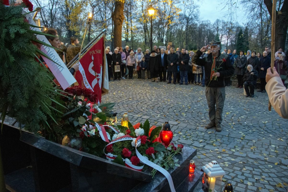 Memoriał kresowej pamięci: w hołdzie obrońcom Lwowa i ofiarom Wołynia