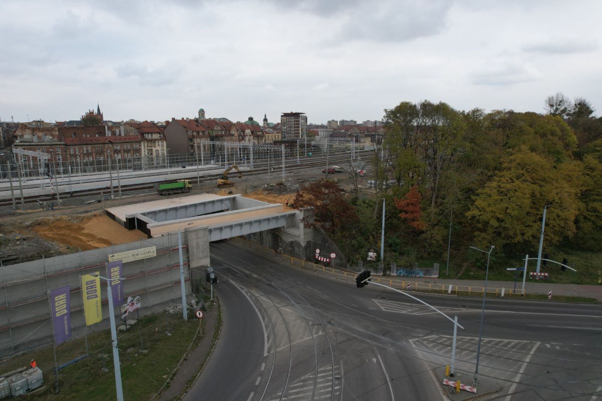 Nocne utrudnienia na ul. Zabrzańskiej: przebudowa wiaduktu