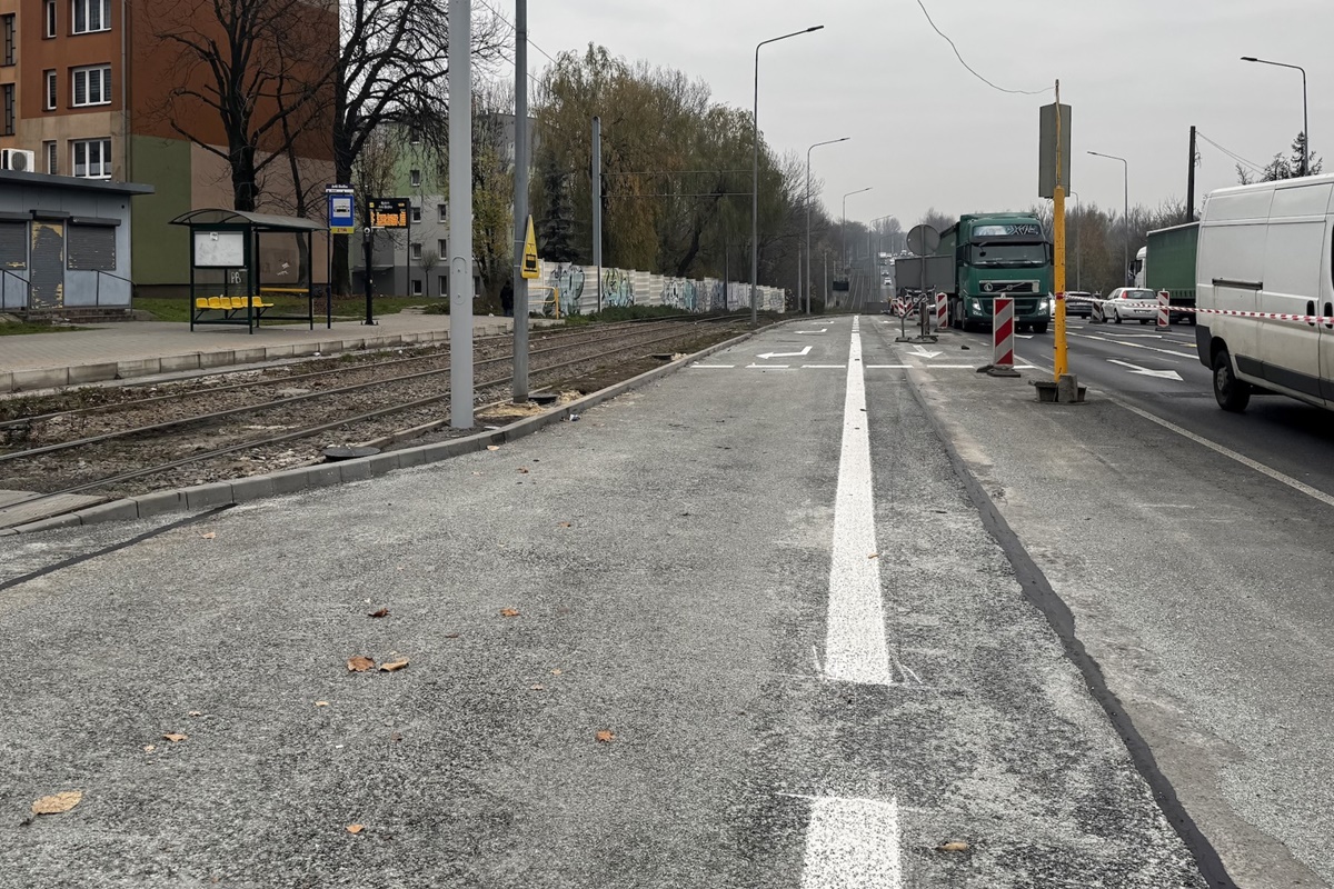 Modernizacja skrzyżowania Arki Bożka i Chorzowskiej dobiega końca