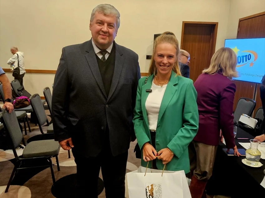 Sukcesy Magdaleny Fręch – nowy poziom w światowym tenisie!