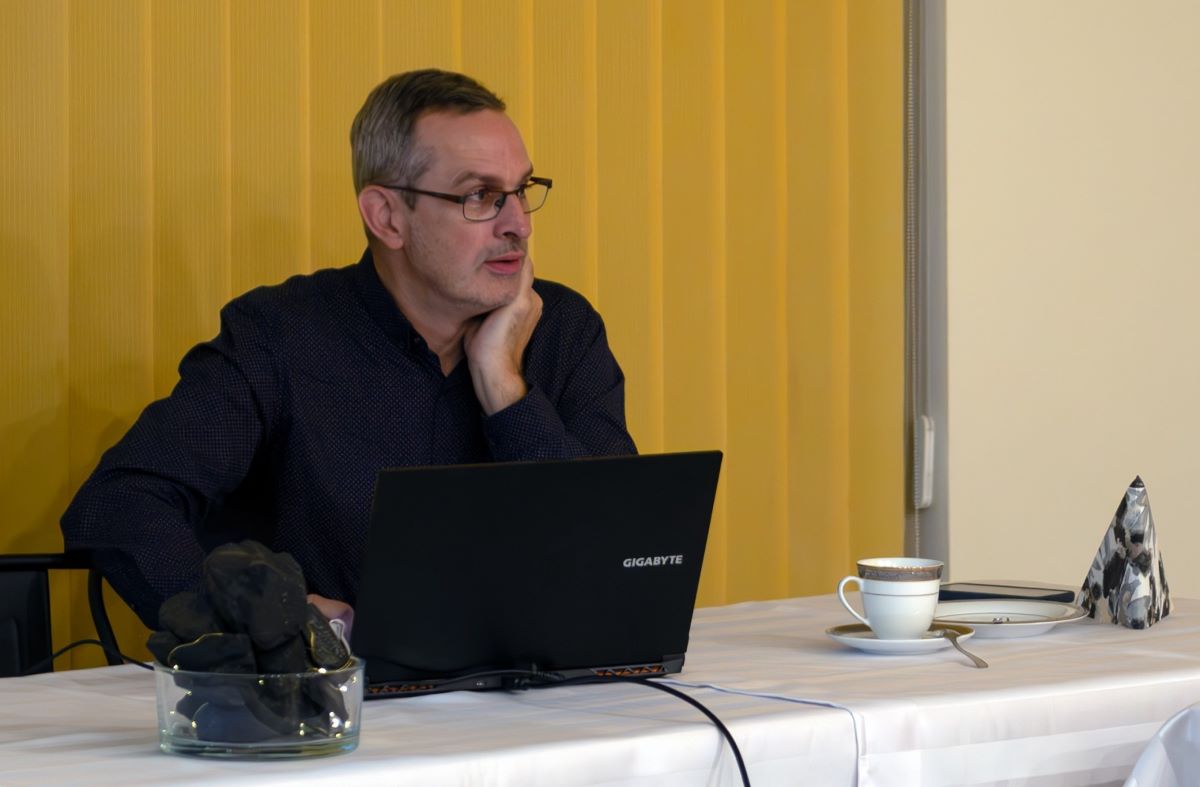 „Gryfno Kofeina” inspiruje – wyjątkowe spotkanie z dokumentalistą