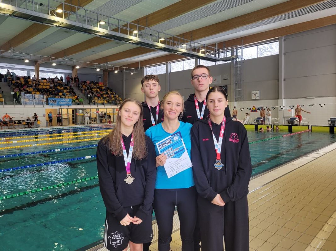 Złote medale na Mistrzostwach Śląska! UKS Na Fali Bytom triumfuje