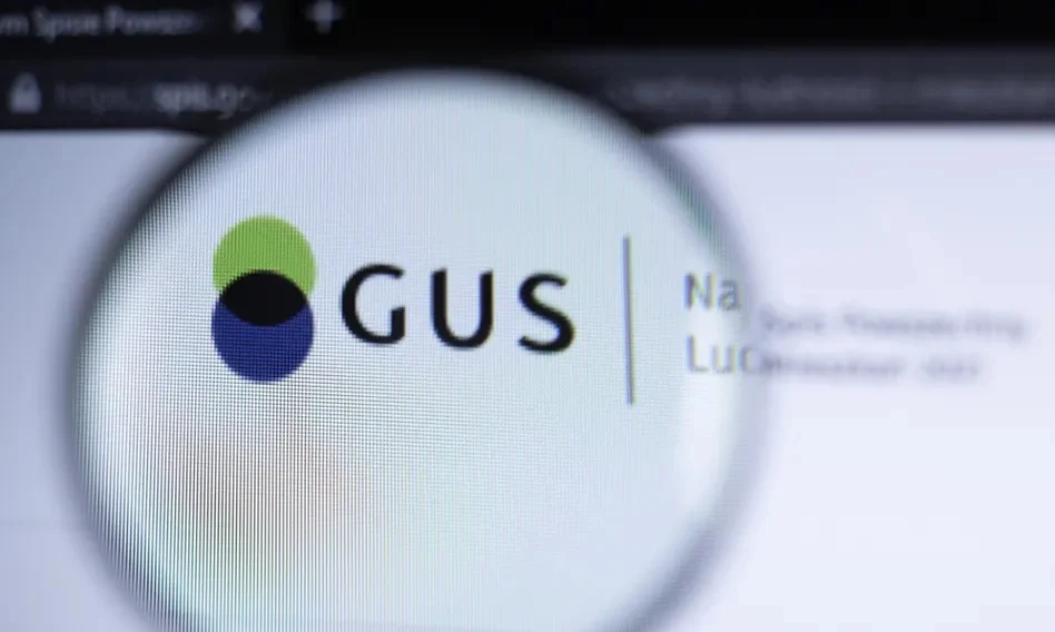 Nowy sposób wyłudzania danych. Policja ostrzega przed podszywaniem się pod GUS