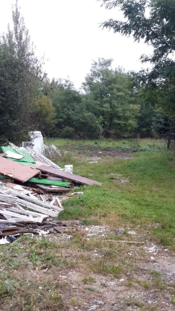 Mieszkaniec Mysłowic ukarany za porzucenie odpadów w Katowicach