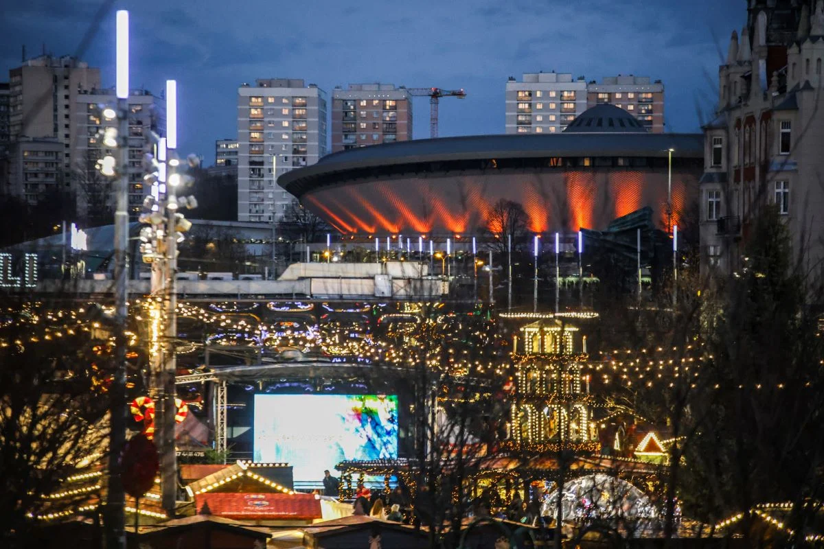 Katowice wspierają globalną kampanię "Orange the World" przeciwko przemocy