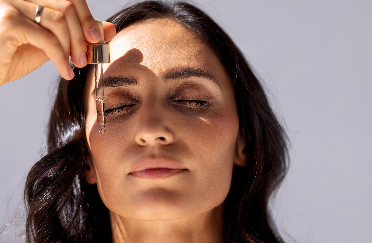 Jak działa srebro koloidalne? Kiedy je stosować?