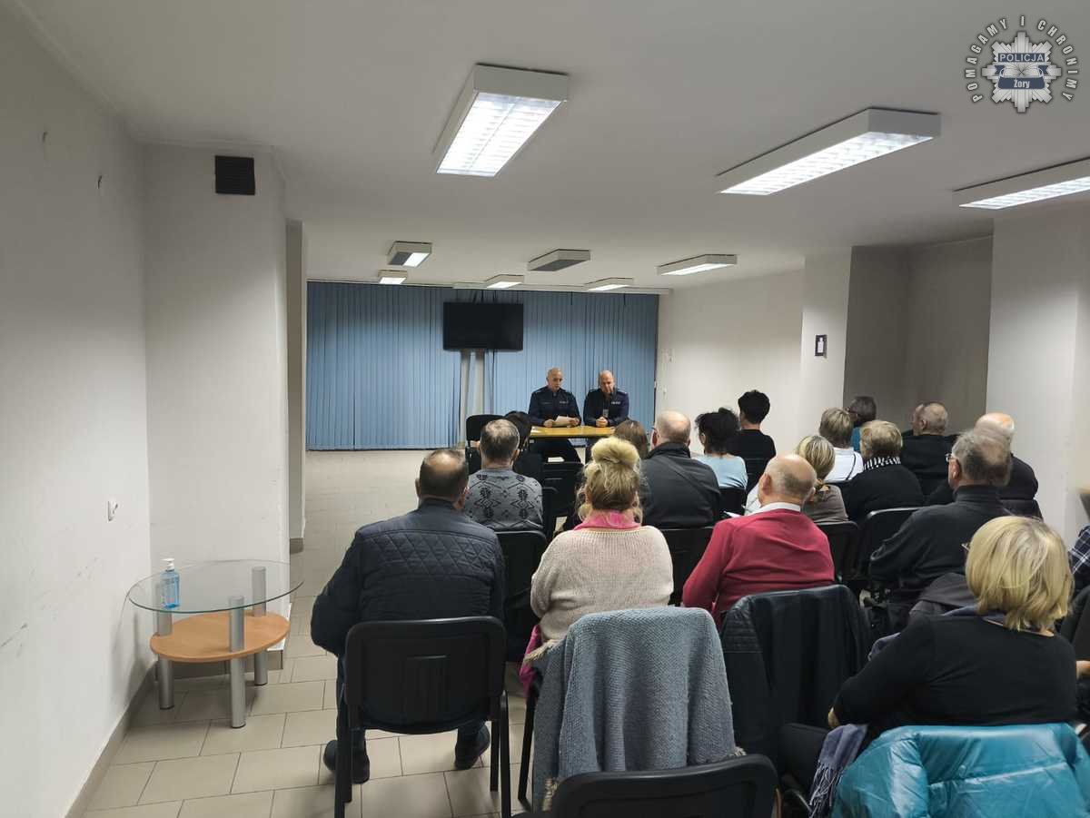 „Nie reagujesz – akceptujesz”: Żorska policja edukuje o zagrożeniach