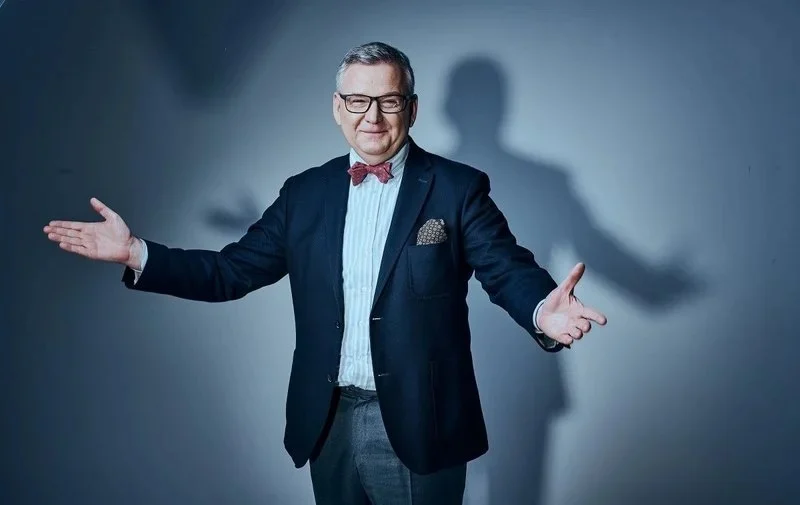 Artur Andrus w Żorach – kabaretowy recital w Kinie na Starówce