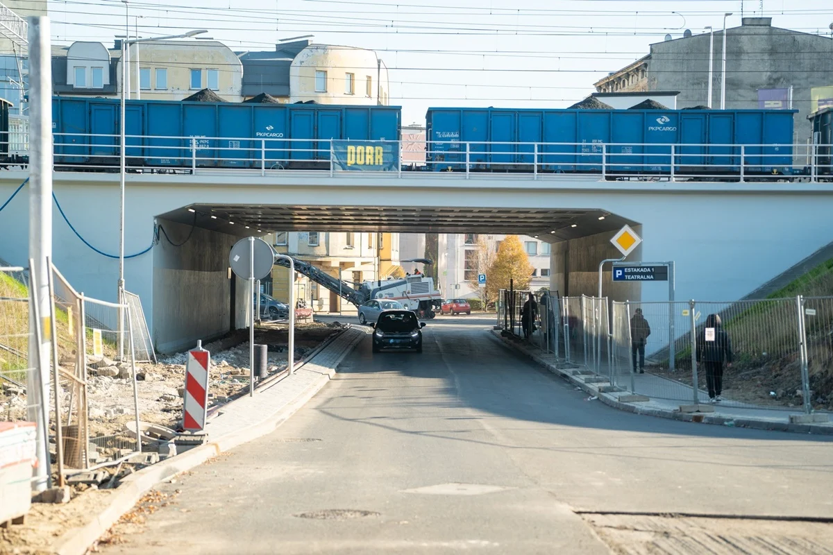 Zakończenie kolejnego etapu przebudowy wiaduktu nad ulicą Floriańską