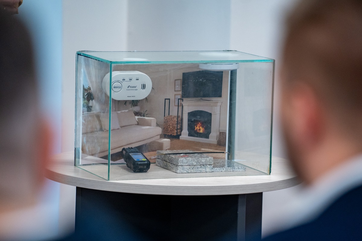 52 czujki tlenku węgla przekazane dla mieszkańców Chorzowa