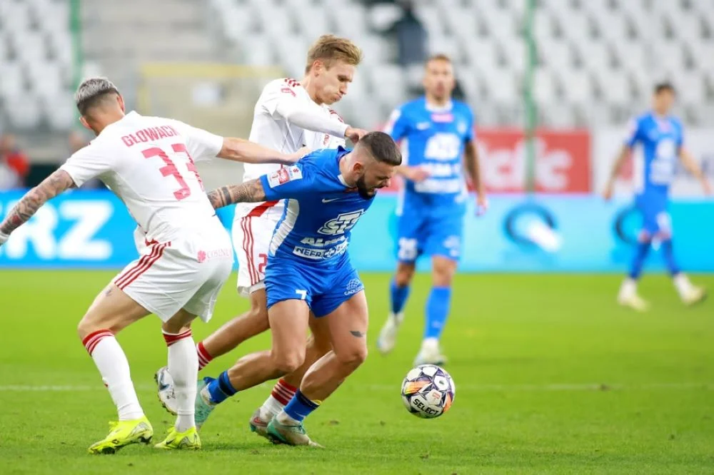 Dzisiaj mecz Ruchu Chorzów – sprawdź, jak zmienią się zasady parkowania w Parku Śląskim