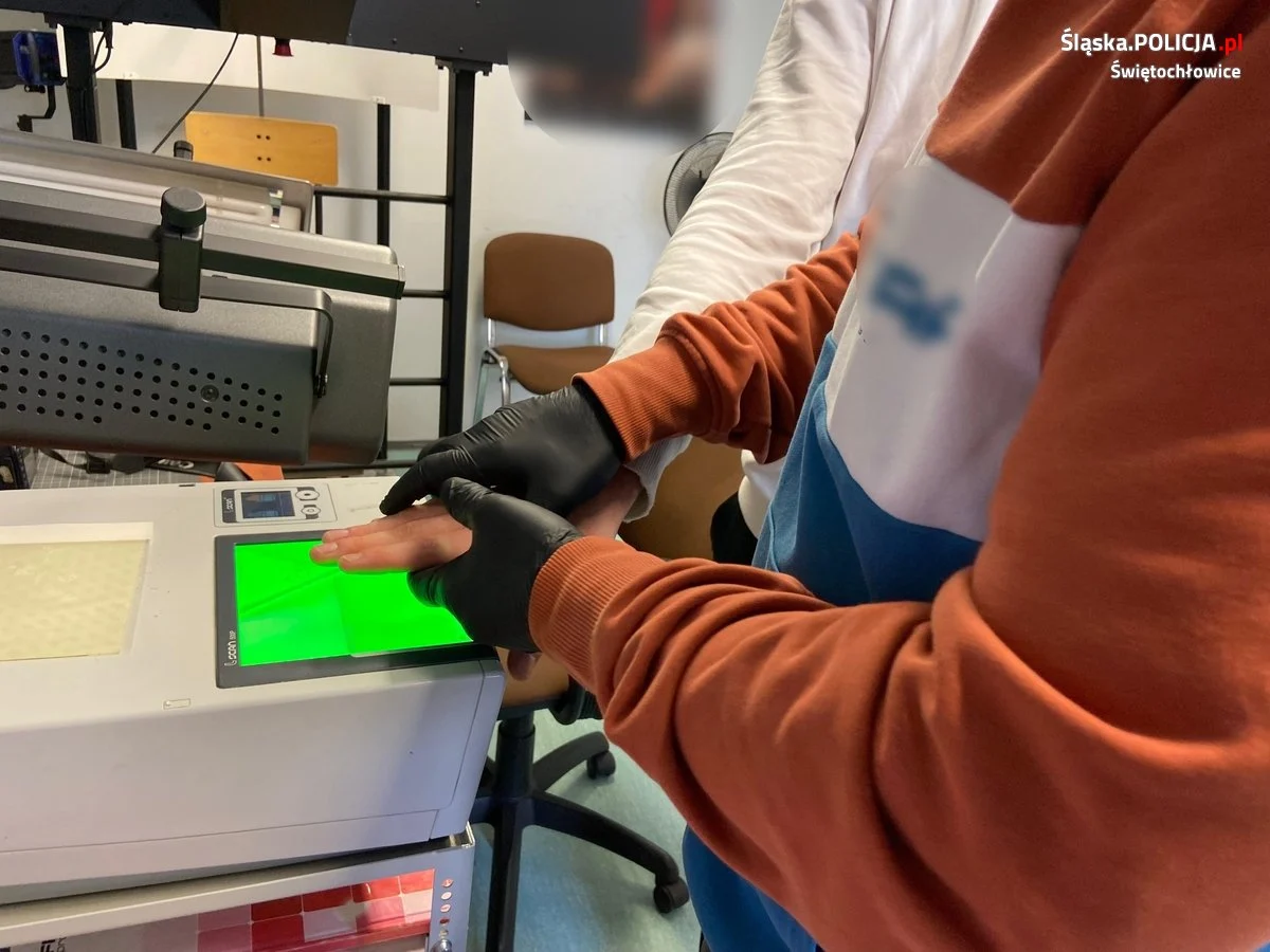 Rodzinny horror przerwany: 25-latek znęcał się nad rodzicami przez półtora roku