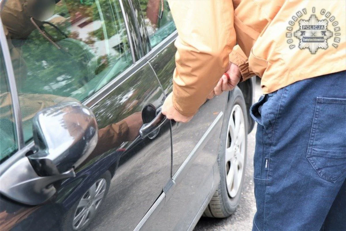Chwila nieuwagi, duże straty – zabezpiecz swoje auto przed złodziejami