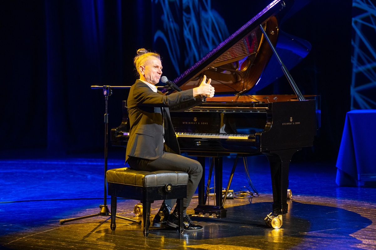 Dzień Służb Społecznych 76