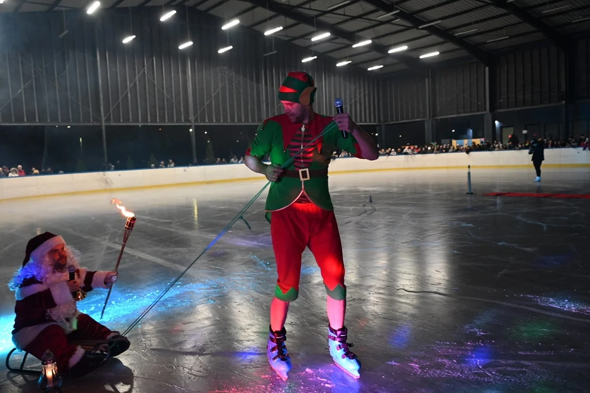 Otwarcie lodowiska na Burloch Arenie 1
