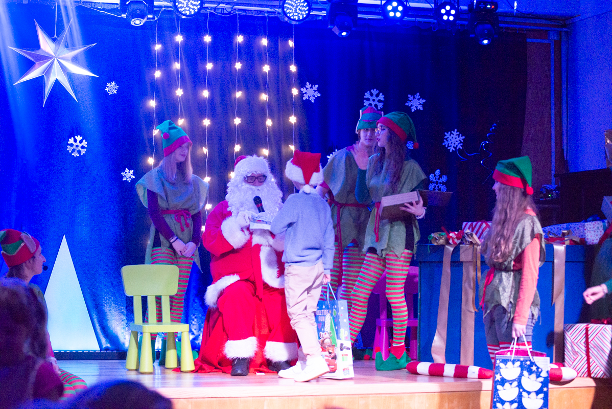 Spotkanie z Mikołajem w In-nYm Domu Kultury w Kochłowicach 9