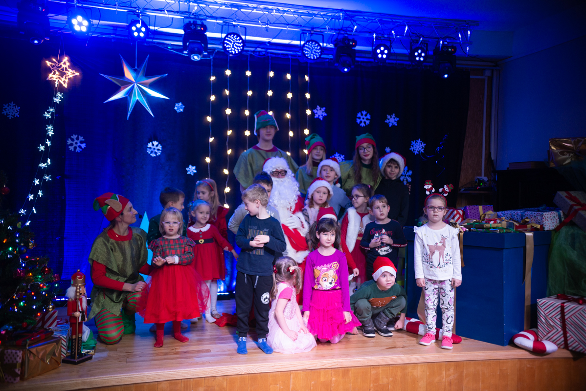 Spotkanie z Mikołajem w In-nYm Domu Kultury w Kochłowicach 10