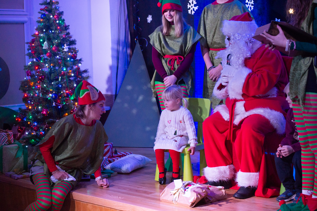 Spotkanie z Mikołajem w In-nYm Domu Kultury w Kochłowicach 25