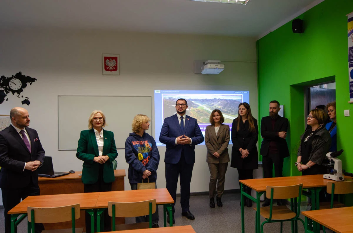 Otwarcie pracowni ekologicznej w I LO 7