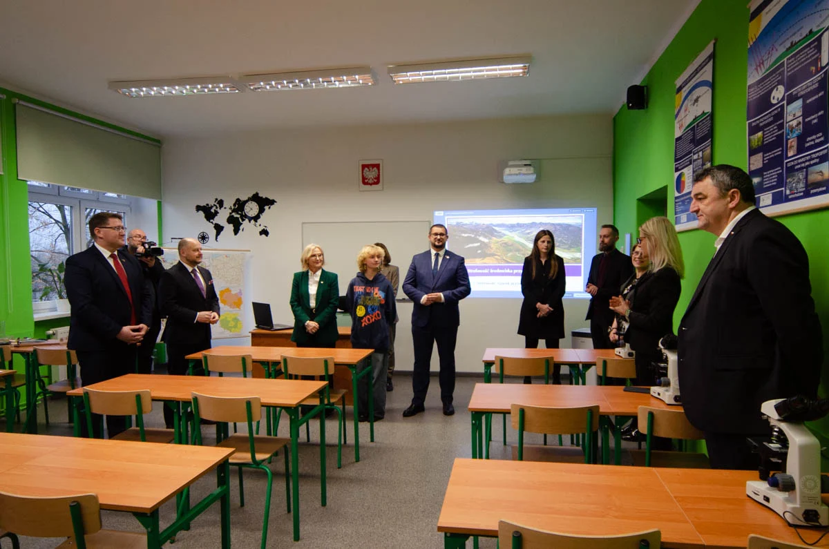 Otwarcie pracowni ekologicznej w I LO 20