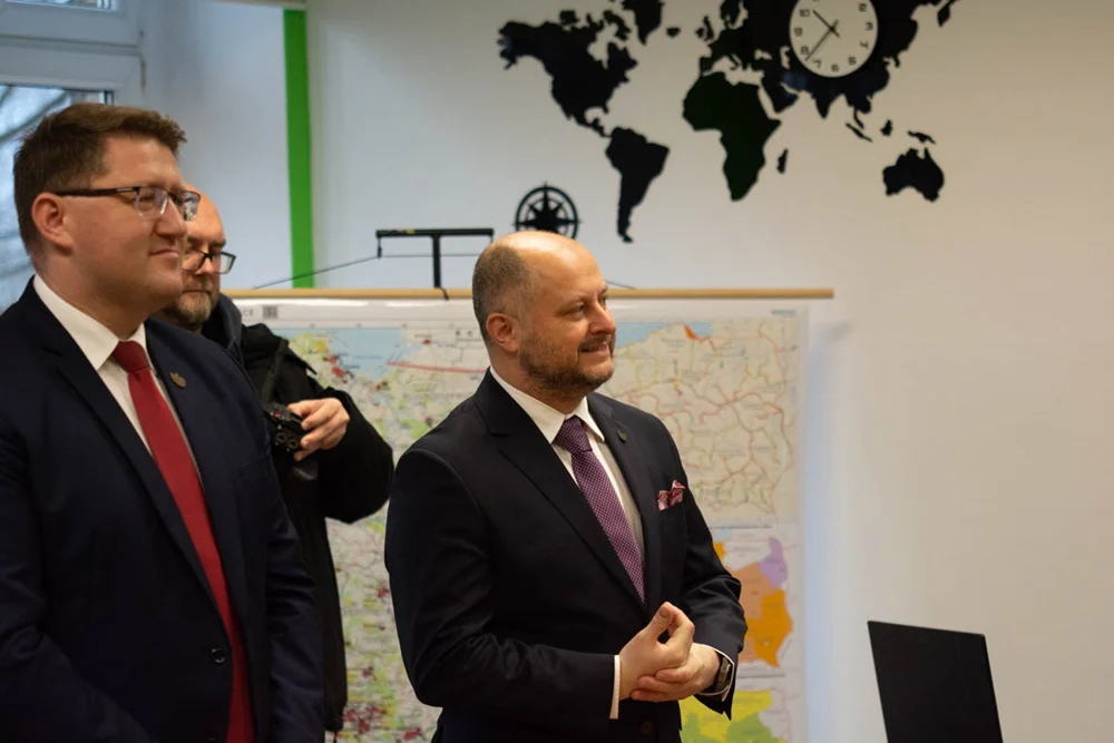 Otwarcie pracowni ekologicznej w I LO 25