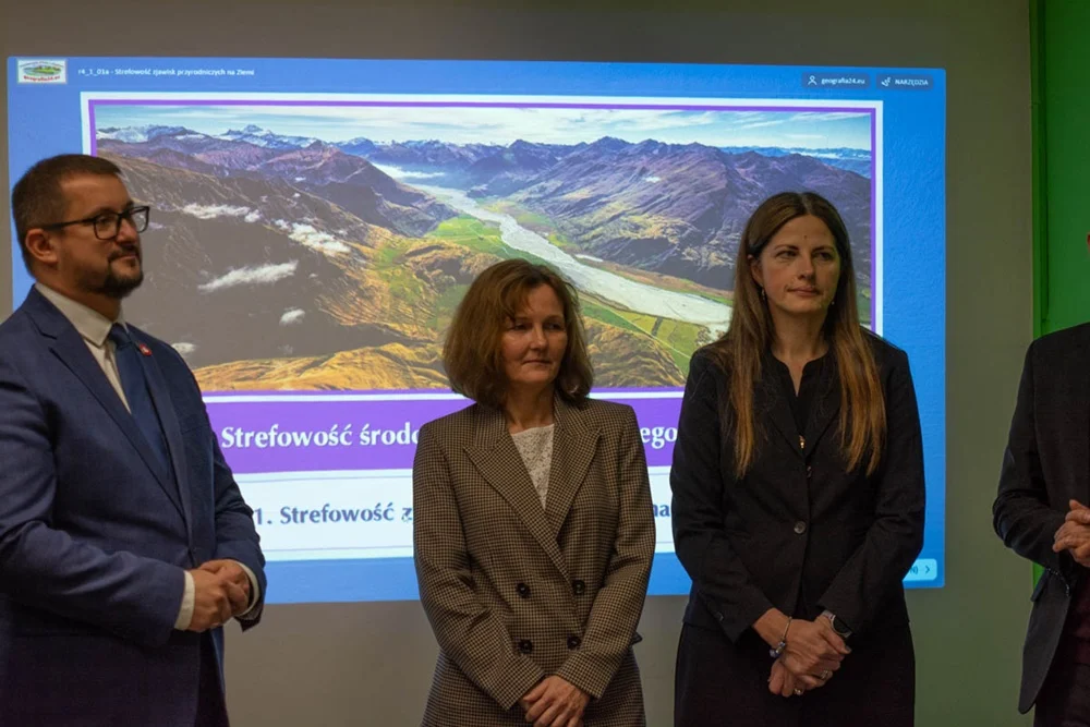 Otwarcie pracowni ekologicznej w I LO 26