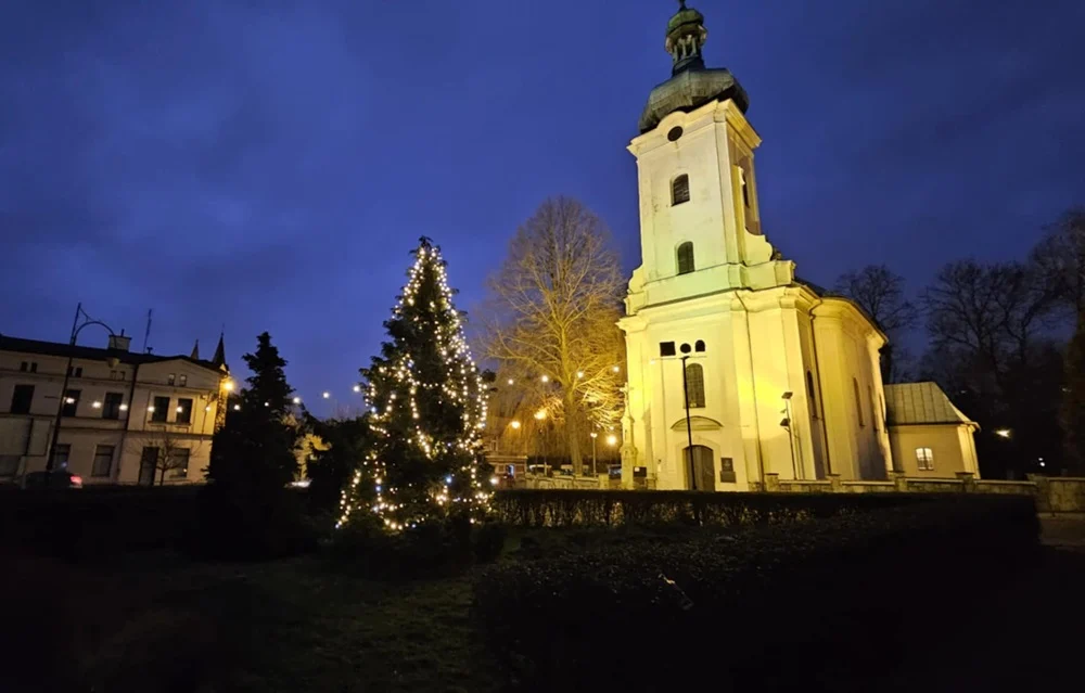 Mieszkańcy sami przygotowali miasto na Święta Bożego Narodzenia
