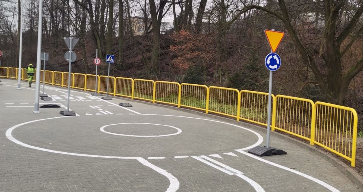 Nowe miejsca parkingowe i plac manewrowy na ulicy Owocowej