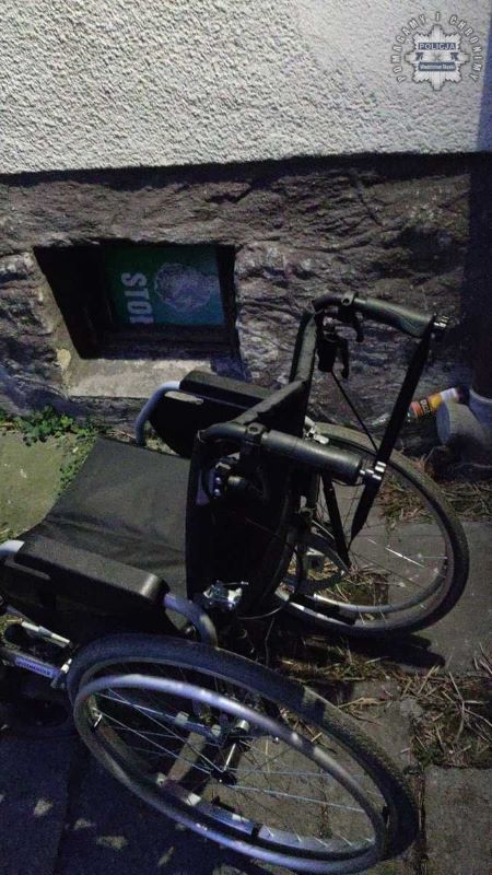 Kradzież wózka inwalidzkiego w Wodzisławiu – sprawczyni przyznała się do winy
