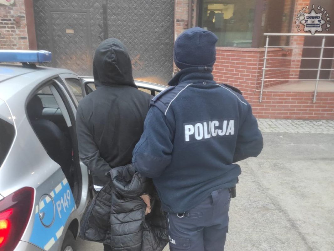 Mężczyzna sam zgłosił interwencję, trafił do więzienia.