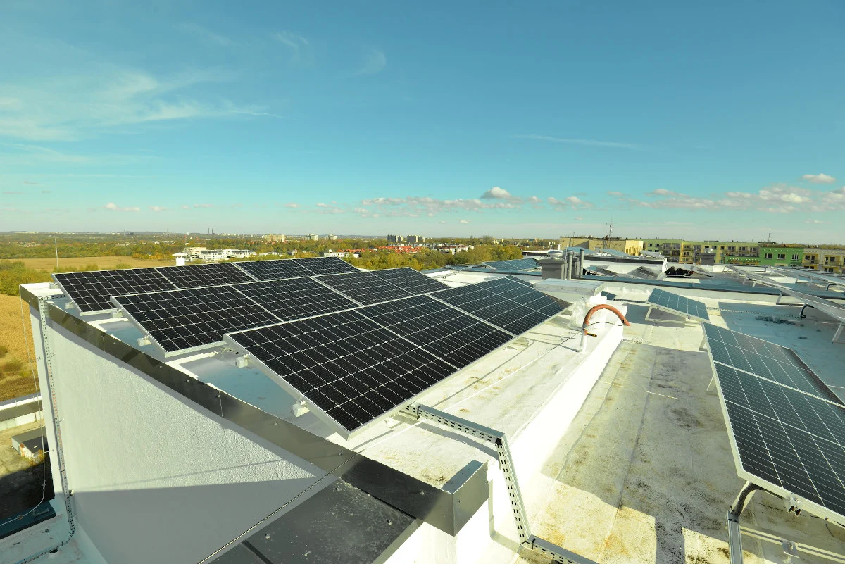 Jak połączenie fotowoltaiki i pomp ciepła może obniżyć Twoje rachunki?