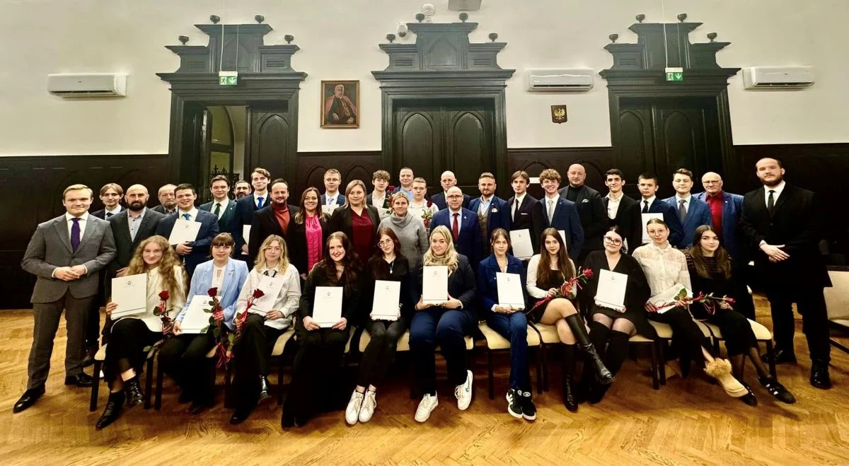 Młodzieżowi radni Mysłowic złożyli ślubowanie – nowa kadencja, nowe wyzwania!