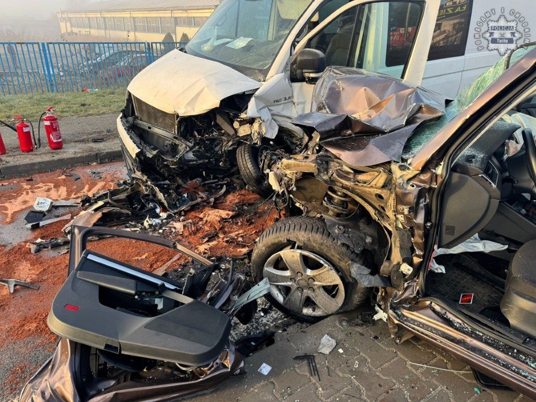 Poranne zderzenie na ulicy Mikołowskiej: 5 osób ranne, apel o ostrożność!